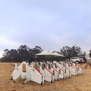 Gleich acht der Drohnen hat Google für die Tests nach Australien geschafft, dort sind die Regeln für Drohnen-Flüge eher locker.