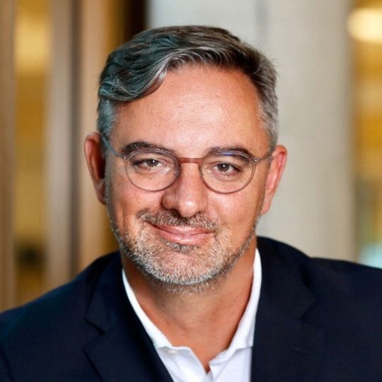 Martin Dallmeier ist Geschäftsführer und verantwortlich für das Ressort Finanzen + Controlling bei dm.(Bild:  Xing)