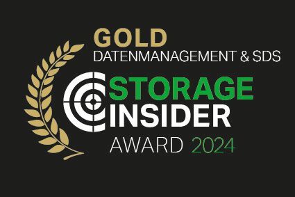 Datenmanagement & SDS – Gold: DataCoreDataCore SoftwareDataCore Software ist ein führender Anbieter für Software-definierte Speicherlösungen. Seit über 20 Jahren unterstützt das Unternehmen weltweit Kunden dabei, ihre Speicherinfrastrukturen zu optimieren und Kosten zu senken. Die Lösungen von DataCore steigern die Leistung und Verfügbarkeit von Daten und bieten flexibles, plattformübergreifendes Management. So ermöglicht DataCore eine effiziente Datenspeicherung und hohe Skalierbarkeit für Unternehmen aller Größen.Mehr Infos bei DataCore Software. (Bild: Vogel IT-Medien)