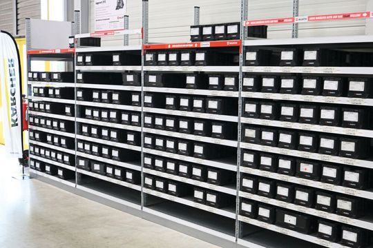 Seit 25 Jahren setzt Kärcher auf die Kanban-Lösungen der Würth Industrie Service.(Bild:  Pia Schmitt, Würth Industrie Service GmbH & Co. KG)