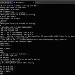 Mit dem Befehl „cephadm bootstrap“ richtet der Administrator den ersten Monitor eines Ceph-Clusters ein, der die Container-Images zieht und die Dienste „mon“ und „mgr“ startet. (Bild: Joos)