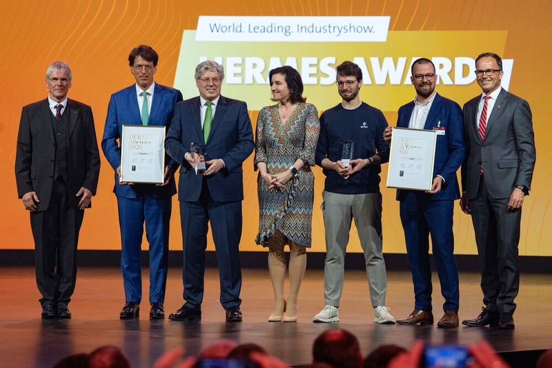 Schweizer Startup BTRY erhält den Hermes Startup Award 2026 für ihre ultradünnen, vollständig flexiblen Feststoffbatterien. Den Hermes Award 2026 gewinnt Schaeffler für eine Plattform für hochintegrierte Aktuatoren, welche speziell für die Anwendung in den Gelenken von humanoiden Robotern konstruiert wurde. (Bild: Deutsche Messe AG)