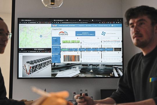 Bild 4: Die Zugriffsberechntigten können die Daten der Anlage analysieren und Optimierungspotenziale identifizieren.(Bild:  EBM-Papst)