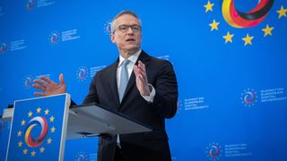 Dr. Karsten Wildberger, Bundesminister für Digitales und Staatsmodernisierung, auf dem Souveränitätsgipfel. (Bild: BMDS/Woithe)