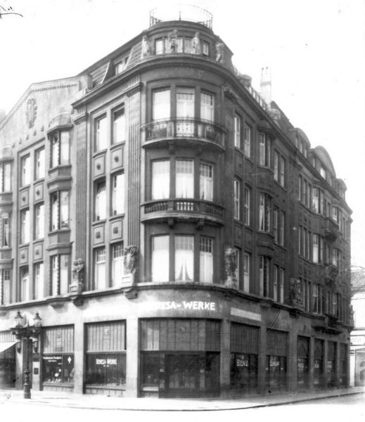 1926 übernimmt Beresa die Generalvertretung der Daimler-Benz AG im Münsterland. (Archiv: Vogel Business Media)