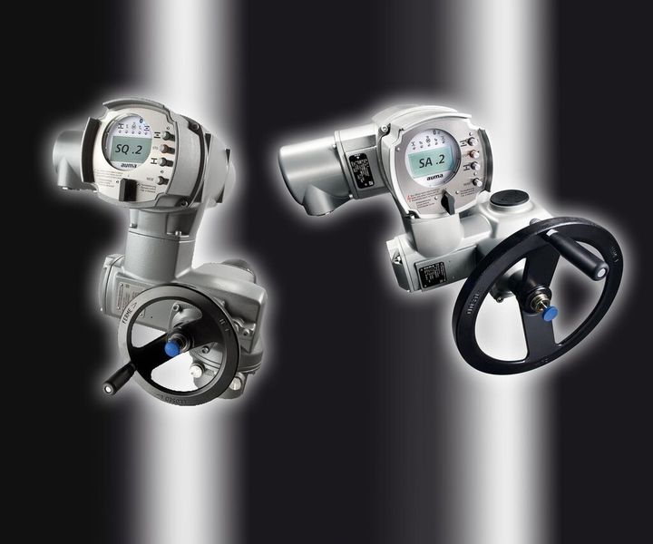 2013: War die Vorgängerbaureihe SG noch eine eigenständige Konstruktion, basieren die neuen Schwenkantriebe SQ .2 auf der gleichen technischen Plattform wie die vor zwei Jahren erfolgreich etablierten SA .2 Drehantriebe. (Auma)