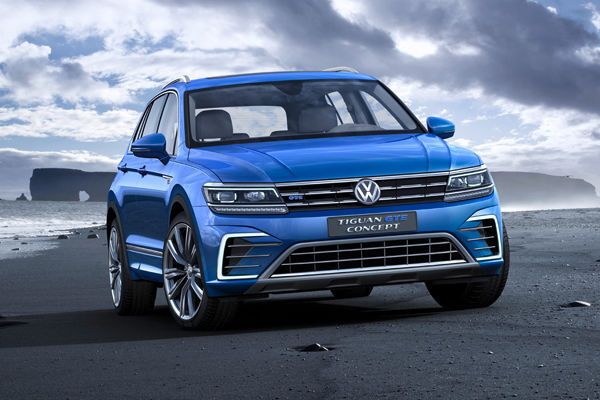 Volkswagen hat den neuen Tiguan auf der IAA vorgestellt. Einen Ausblick auf die weitere Entwicklung des SUV-Bestsellers gewährt der Tiguan GTE, eine Studie mit einem Plug-In-Hybridantrieb und 160 kW Systemleistung (218 PS). (Bild: Volkswagen)