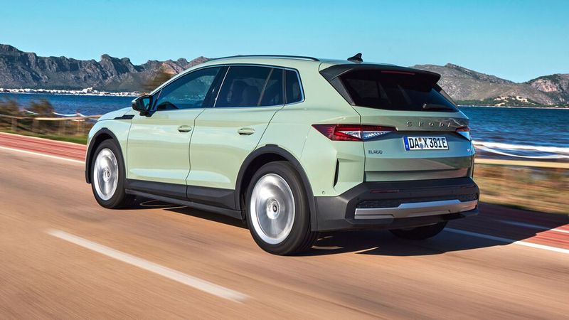 Der Elroq 85, der zu einem ersten Test zur Verfügung stand, hat den 77-kWh-Akku an Bord. (Bild: Skoda)