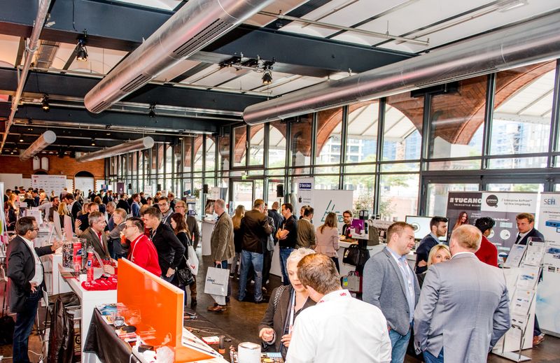 Messeimpressionen  (Nic Fey)