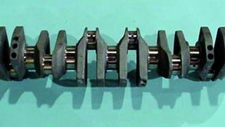 Bild 1. Kurbelwellen mit erhöhter Festigkeit. Grund dafür ist der Wechsel von einer geschmiedeten Stahlwelle zu ADI. (Archiv: Vogel Business Media)