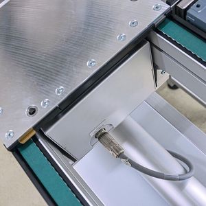 Die kompakte Variante Versamove electric ist jetzt auch mit elektrischem Antrieb verfügbar, hier das Anschlussmodul.(Bild:  mk Technology Group)