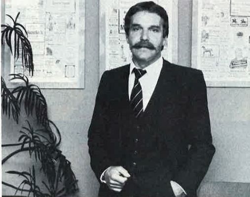 EP-Chefredakteur Günter Weeth (1980 bis 1990 und 1993 bis 1997) sagte bereits 1986 das Smart Home voraus: „Neben dem Büro und der Fabrikhalle haben Marketingfachleute nun ein drittes Feld ausgemacht, das es gilt zu automatisieren: den privaten Haushalt. Dreh- und Angelpunkt aller Aktivitäten im privaten Haushalt der Zukunft wird einmal mehr der Bildschirm sein.“ (Bild: VBM)