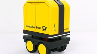 Der Mobilroboter PostBOT soll Zustellerinnen und Zusteller beim Austragen von Postsendungen entlasten.  (Bild: Deutsche Post)