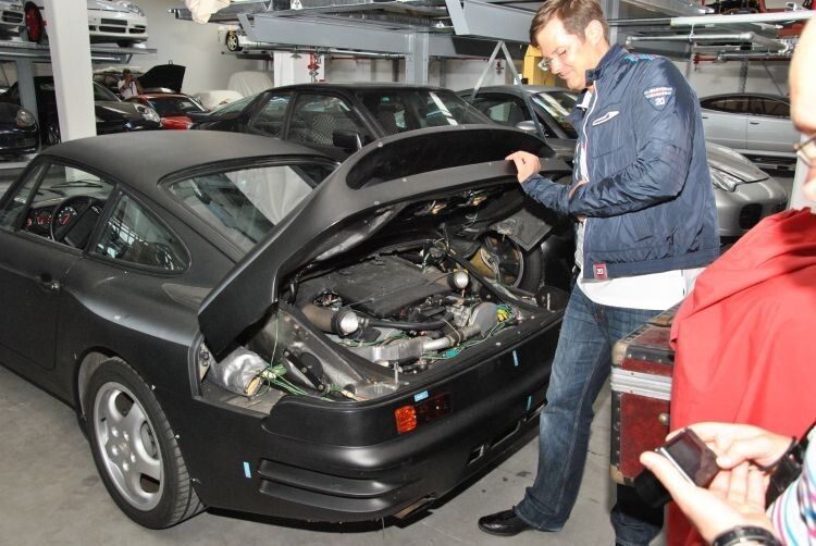 Als Antriebsquelle dient ein  V8-Motor von Audi! (Foto: Dominsky)