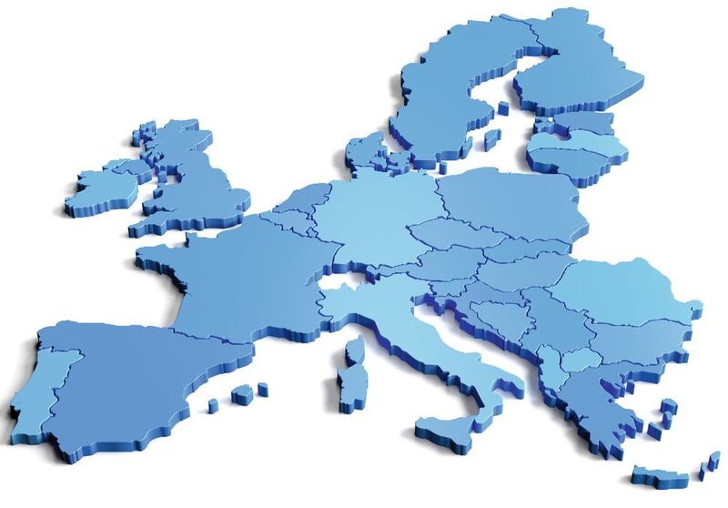 Mit der EU-DSGVO wird das Datenschutzrecht innerhalb der EU für den privaten und öffentlichen Bereich vereinheitlicht. Zwischen den Mitgliedsstaaten werden damit die unterschiedlichen Datenschutzvorgaben abgebaut und stattdessen ein einheitlicher Rechtsrahmen geschaffen.  (©fotomek - stock.adobe.com)