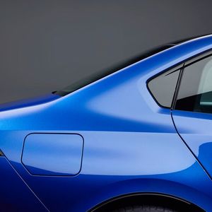 Der typische Knick in der C-Säule bleibt bestehen.(Bild:  BMW)