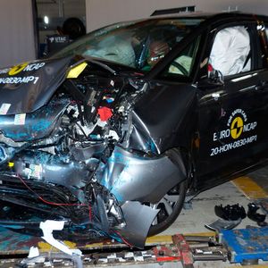 Der Honda Jazz, der 2002 erstmals in Europa verkauft wurde, ist mit den neuesten Sicherheitsausrüstungen ausgestattet.(Bild:  Euro NCAP)
