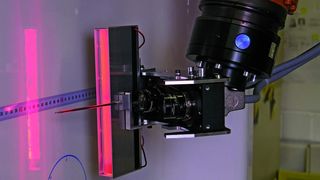 Inspiziert Oberflächen. (Archiv: Vogel Business Media)