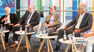 Mit dabei beim Round Table waren Instandhaltungsexperten aus Verbänden und der Forschung sowie Anbieter. (Messe Stuttgart)