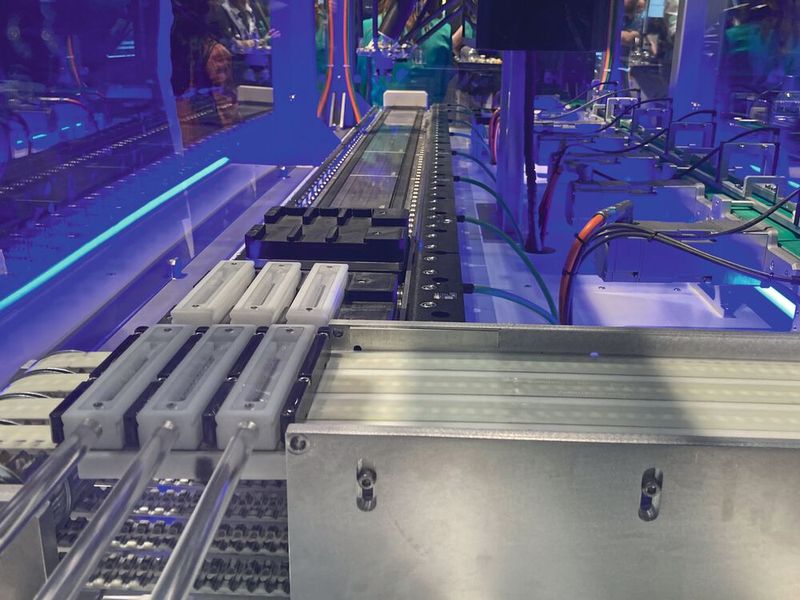 Siemens kann für all die Prozessschritte Software- und Hardware-Lösungen bereitstellen. (Bild: Stefanie Michel)