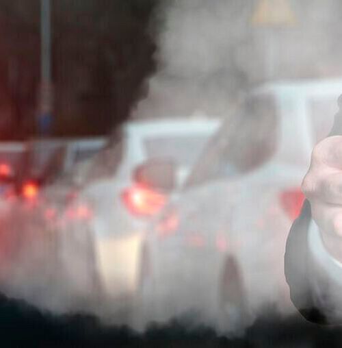 A new study has shown that common levels of traffic pollution can impair human brain function in only a matter of hours.