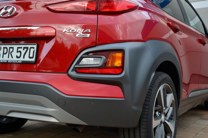 … Allradantrieb. Wir waren mit einer 4WD-Variante inklusive …  (Michel/»kfz-betrieb«)