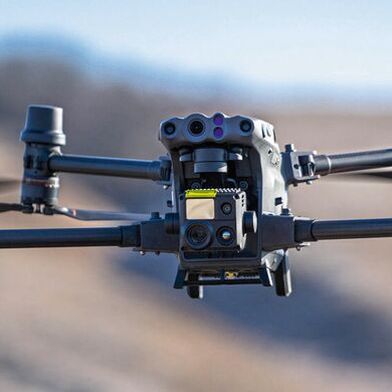 Mit 3D-Druck Drohnen schneller entwickeln: heute bereits unverzichtbar in der modernen Kriegsführung. (Bild: Oleksii Alieksieiev/Shutterstock)