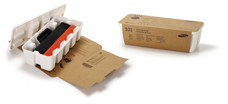 Toner statt Eier – die recyclingfreundlicher Verpackung enthält das Austauschmaterial. (Samsung)