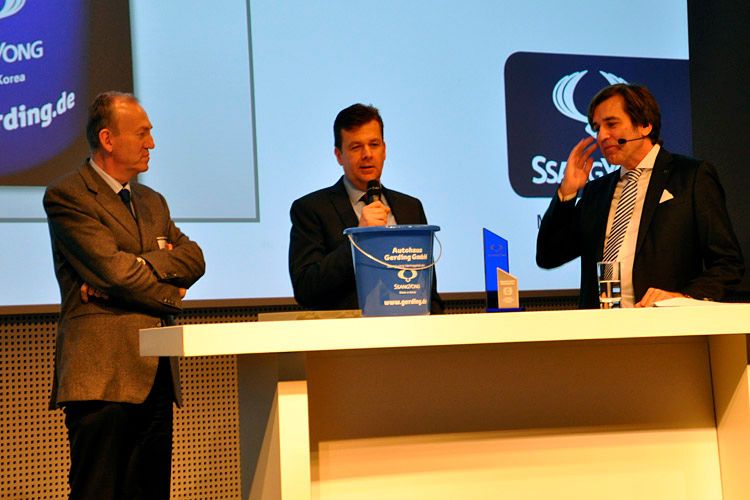 Verschiedene Händler wurden für herausragende Leistungen geehrt. So belegte das Autohaus Gerding in Bocholt den dritten Platz beim Händlermarketingpreis. (Foto: Wehner)