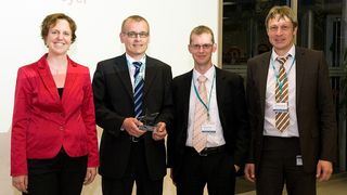 Sandra Huber, Siemens I DT MC (Organisatorin der Veranstaltung), Reiner Meyer, Key Account Manager Leoni Special Cables, Matthias Tietz, Gruppenleiter Einkauf Siemens I DT MC, Michael Wershofen, Leiter Einkauf Siemens I DT MC. (Leoni)