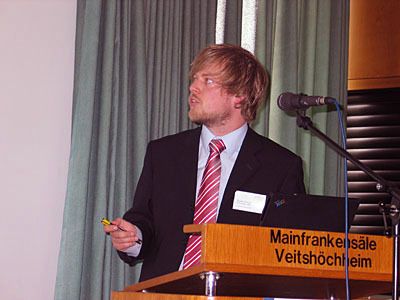 Dipl.-Ing. Thomas Schulze, wissenschaftlicher Mitarbeiter der TU Dresden sprach zum Thema Untersuchung der Wechselwirkung von Getriebegehäuse und Getriebekomponenten mit Hilfe der Finite-Elemente-Methode. (Archiv: Vogel Business Media)