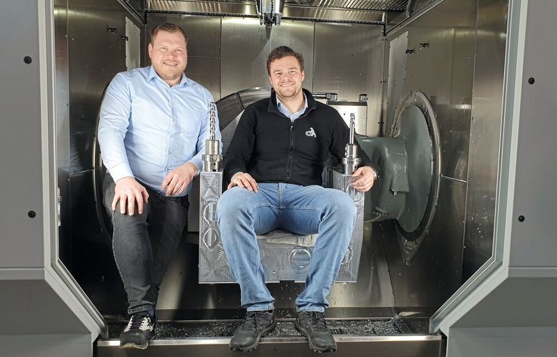 Haben ganz offensichtlich Spaß an der Zusammenarbeit (v. l.): Michael Bum (technischer Berater Ingersoll) und Geschäftsleiter Sebastian Behr. (Bild: Ingersoll)