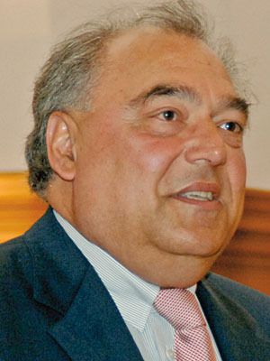 „Es wird Jahre dauern, bis das Vorkrisenniveau erreicht sein wird.“ Dr. Reinhard Proske, Präsident des Gesamtverbands kunststoffverarbeitende Industrie (GKV) Bild: GKV (Archiv: Vogel Business Media)