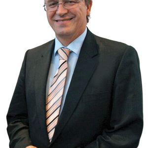 Prof. Dr.-Ing. Heinrich A. Flegel, Daimler AG:  „Die Finanzjongleure sind enttarnt — es lebe der Ingenieur!“ Bild: Fouhy