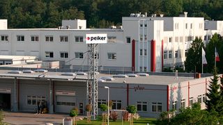 Der französische Zulieferer Valeo hat den Kommunikationstechnik-Anbieter Peiker mit Sitz in Friedrichsdorf übernommen. (Foto: Peiker)
