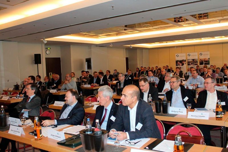 Hohe Aufmerksamkeit beim Plenum war den Referenten der Tagung der KMU-Berater sicher. (KMU-Berater)