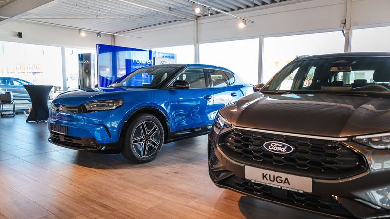 Der Deutschler-Betrieb hat eine Fläche von 1.700 Quadratmetern für Showroom und Werkstatt. (Bild: Autowelt Ebert)