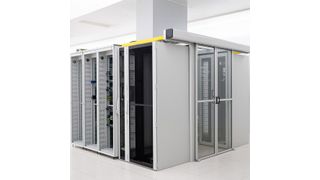 Steve Helvie, VP of Channel für die Open Compute Project Foundation, sagt zu dem OCP Experience Center: „Circle B, Rittal und Switch Datacenters haben eine großartige Plattform für offene Hardware-Designs geschaffen und zeigen die Stärke jedes Mitglieds bei der Bereitstellung von OCP-Lösungen in ganz Europa.“ (OCP)