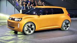 Für seine SDV-Architektur, die vor allem in den ID.Every1 und zukünftige SSP-Stromer integriert werden soll, hat Volkswagen ein Lieferabkommen mit Qualcomm in Bezug auf die Snapdragon-Digital-Chassis-SoCs des Unternehmens für Infotainment- und Konnektivitätsfunktionen geschlossen.  (Bild: Stefanie Eckardt)