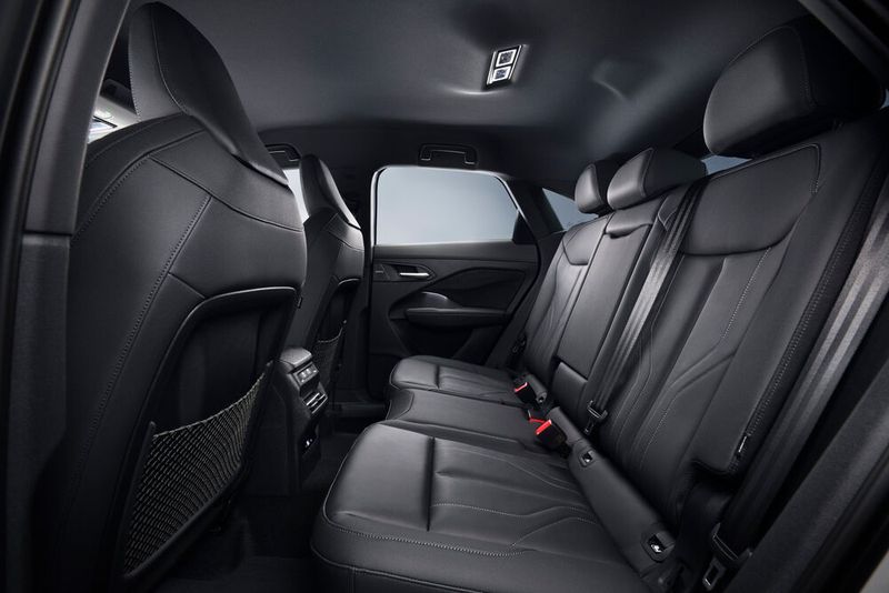 Auch der Q3 Sportback ist als Fünfsitzer mit drei Plätzen im Fond ausgelegt. (Bild: Audi)