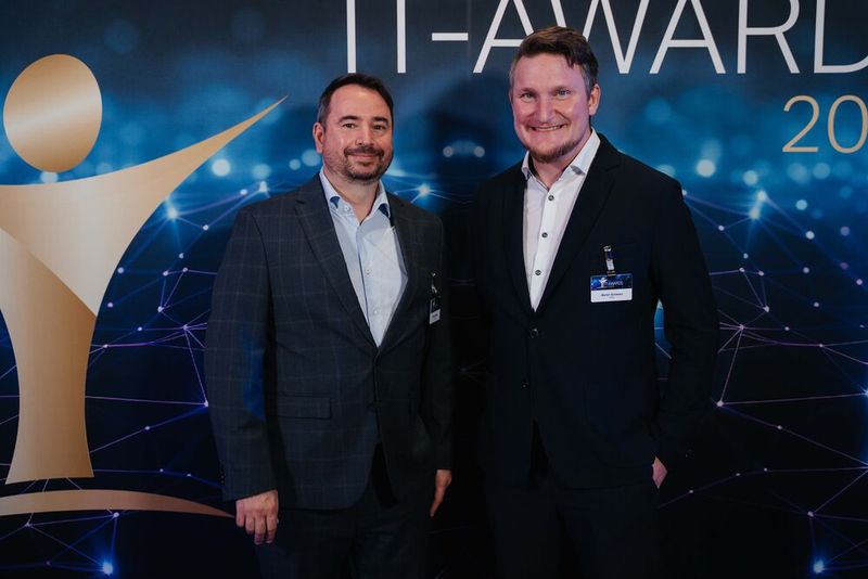 Michael Meisen und Martin Schwarz von Zoho. (Bild: Manuel Emme Fotografie)