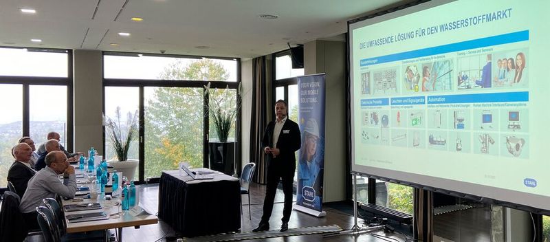 Über die Gefahren von Wasserstoff klärte Ugur Ünal, Segment Manager Hydrogen & LNG auf. (Bild: R. Stahl)