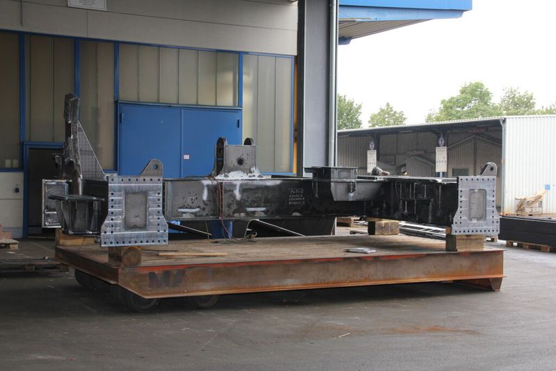 Beim Gang durch das Gelände findet man an jeder Ecke andere Werkstücke. (Bild: Sonnenberg)