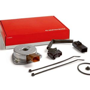 Konstruktionsbedingt kann am Stellmagnet der Nockenwellenverstellung bei Mercedes-Benz-Benzinmotoren (Motorcode M111 und M271) Öl am Kabelsatz entlang in das Steuergerät gelangen und dieses beschädigen. Abhilfe schafft ein Ölstoppkabel der Handelsmarke Elparts von Herth+Buss, das in einem Set mit und ohne Stellmagnet erhältlich ist.(Bild:  Herth+Buss)