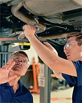 mitarbeiter-in-zeiten-des-fachkraeftemangels-binden-4 ()