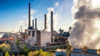 Das ist ein Blick auf die Salzgitter AG, einer der größten Stahlerzeuger Deutschlands. Es geht dem Konzern jetzt wieder so gut, dass er viel investiert, um in wenigen Jahren Millionen Tonnen von Wasserstoffstahl herstellen zu können. Hier mehr dazu... (Bild: Salzgitter AG)