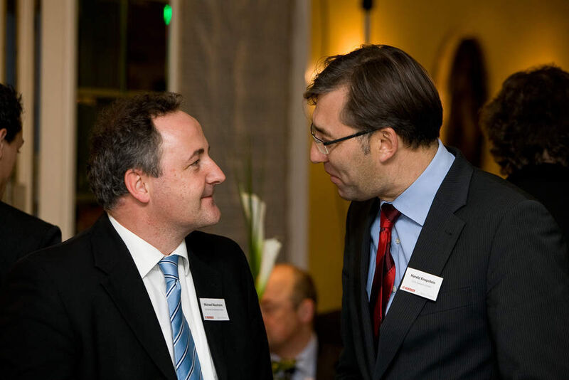 Michael Naunheim von Symantec (li.) mit Harald Knapstein von Citrix. (Archiv: Vogel Business Media)