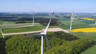 Das Rechenzentrum von der Westfalen Wind IT GmbH & Co. KG befindet sich in der Windmühle, und zwar in luftiger Höhe. (Westfalen Wind IT GmbH & Co. KG)
