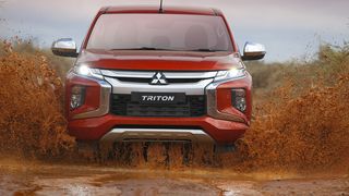 Seit 40 Jahren ist der L200 eine feste Größe im Modell-Programm von Mitsubishi. Jetzt geht der Pick-Up in die nächste Runde – mit altem Konzept und neuer Technik. (Mitsubishi)