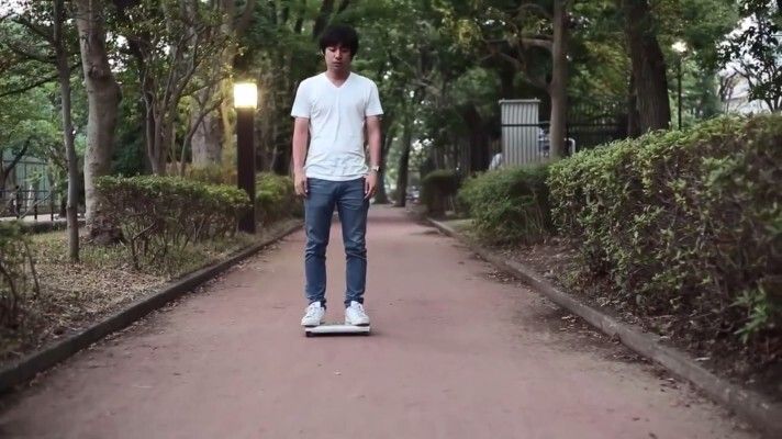 „WalkCar“ wurde vom Japaner Kuniako Saito und dem Unternehmen Cocoa Motors entwickelt ... (Bild: Cocoa Motors)